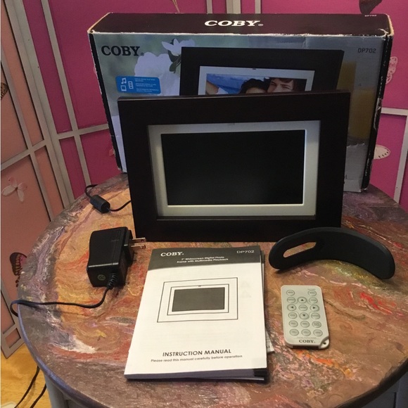 Digital photo frame - Picture 2 of 5